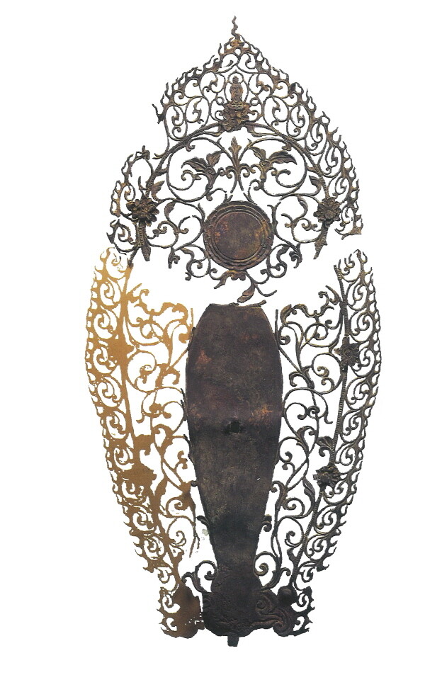 광배, 월지 출토, 통일신라 8세기, 높이 27.2cm, 국립경주박물관 소장.